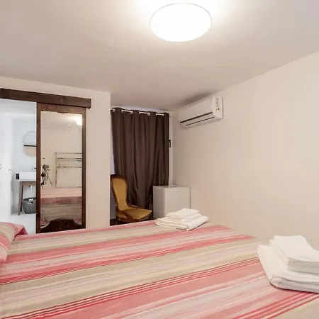 Le Doppia Con Bagno Privato E Terrazza Vendégház