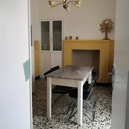 Le Indipendenti Con Uso Di Cucina E Terrazza Attrezzata 卡萨拉诺