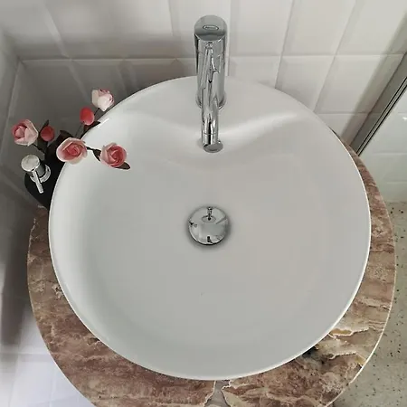 Le Indipendenti Con Uso Di Cucina E Terrazza Attrezzata 卡萨拉诺