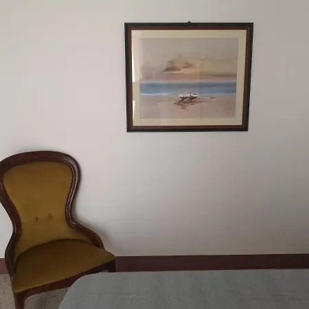 Le Doppia Con Bagno Privato E Terrazza Maison d'hôtes